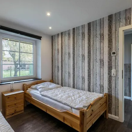 Modernes Holzhaus Mit Traumhaftem Deichblick Apartament