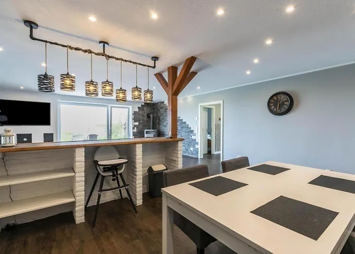 Modernes Holzhaus Mit Traumhaftem Deichblick Appartamento *